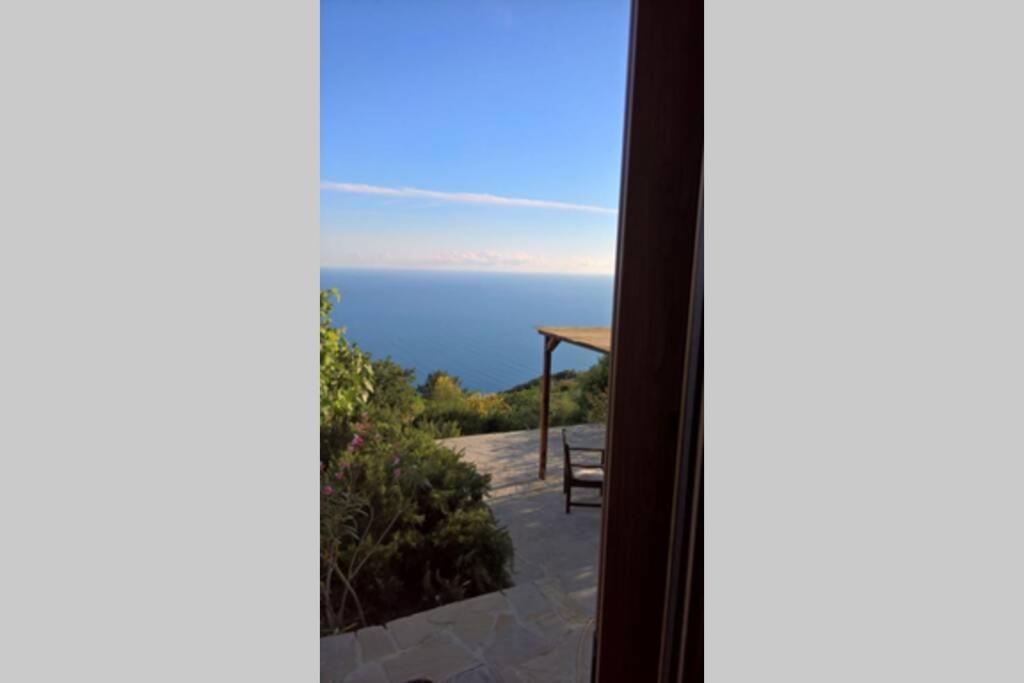 Pietra Fiorita Cottage Pisciotta Esterno foto